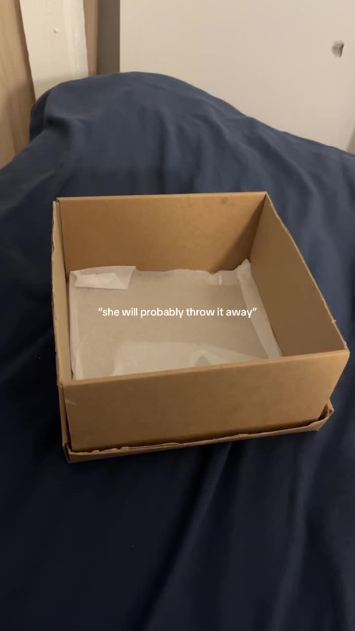 @1eenalee