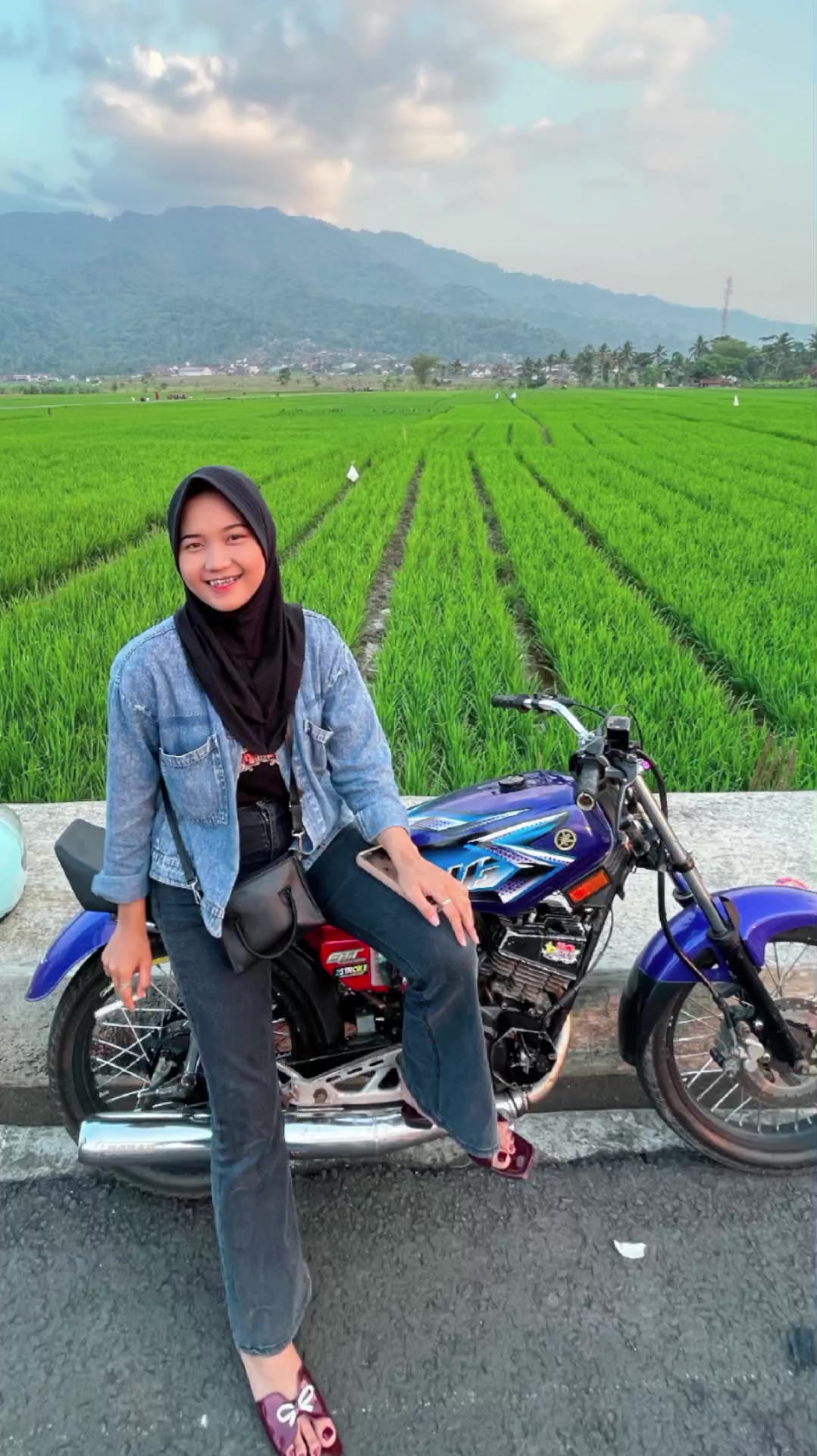 @queenTasik👑