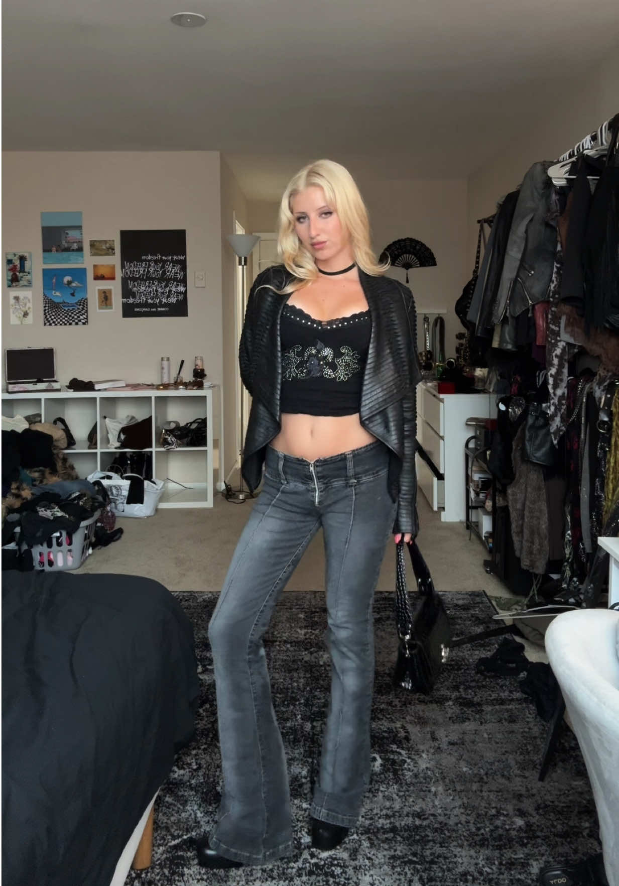 @Dominique