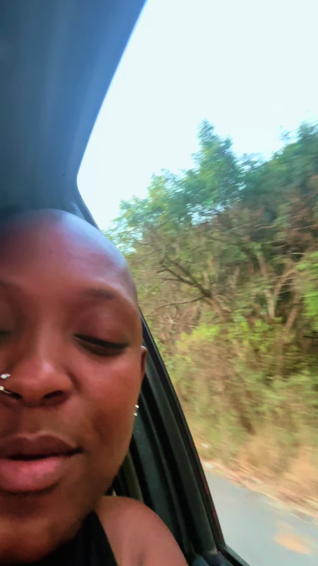 @Nelly Mawaza012