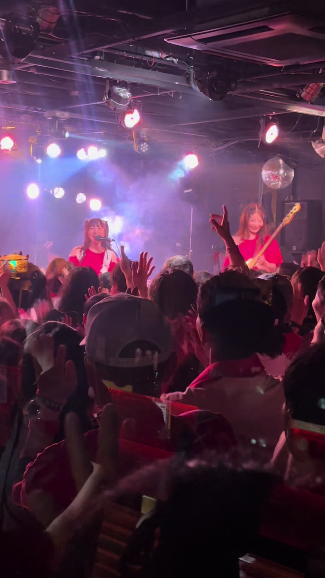 @SILENT SIREN (サイサイ)