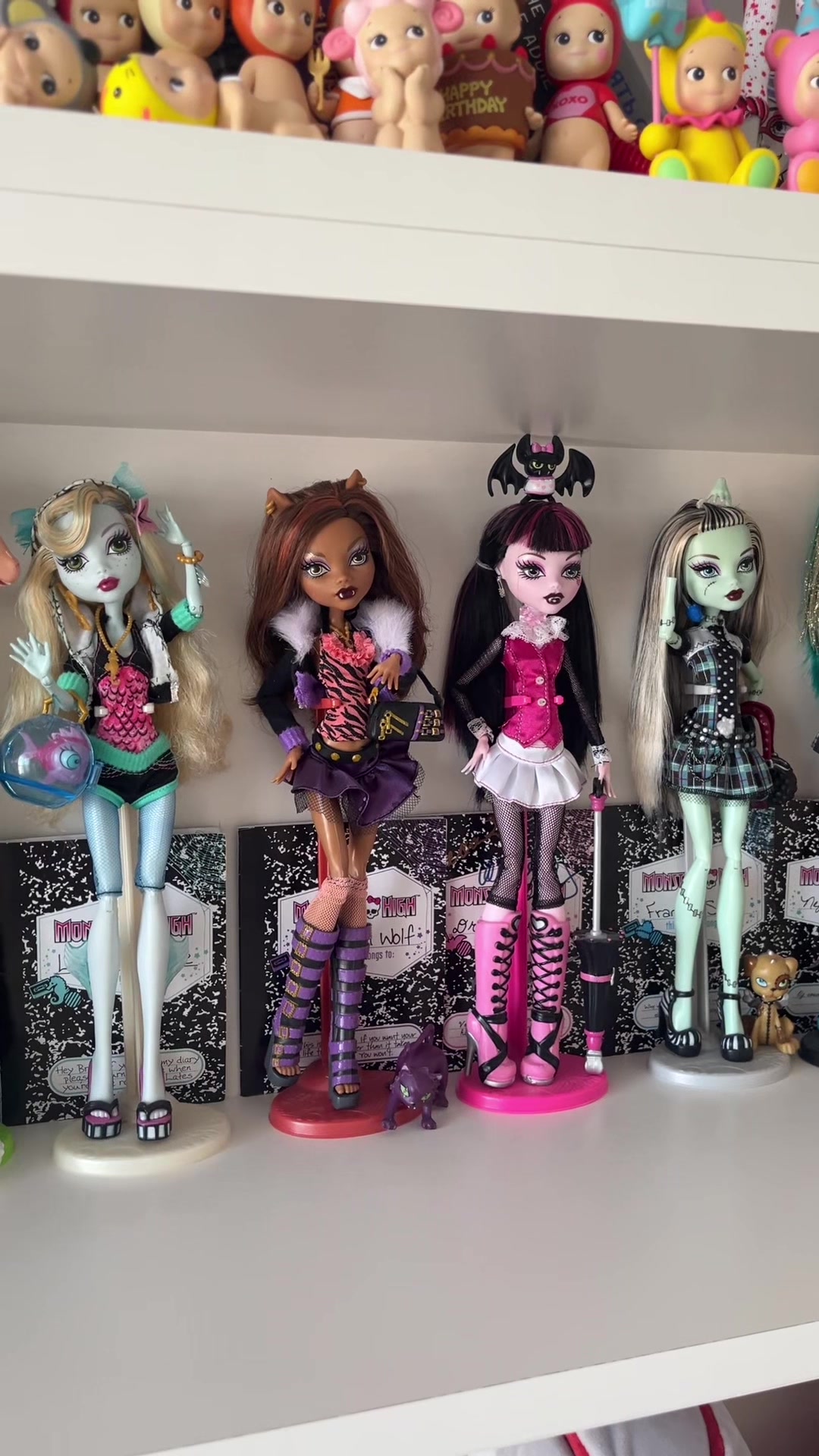 @doll lover <3