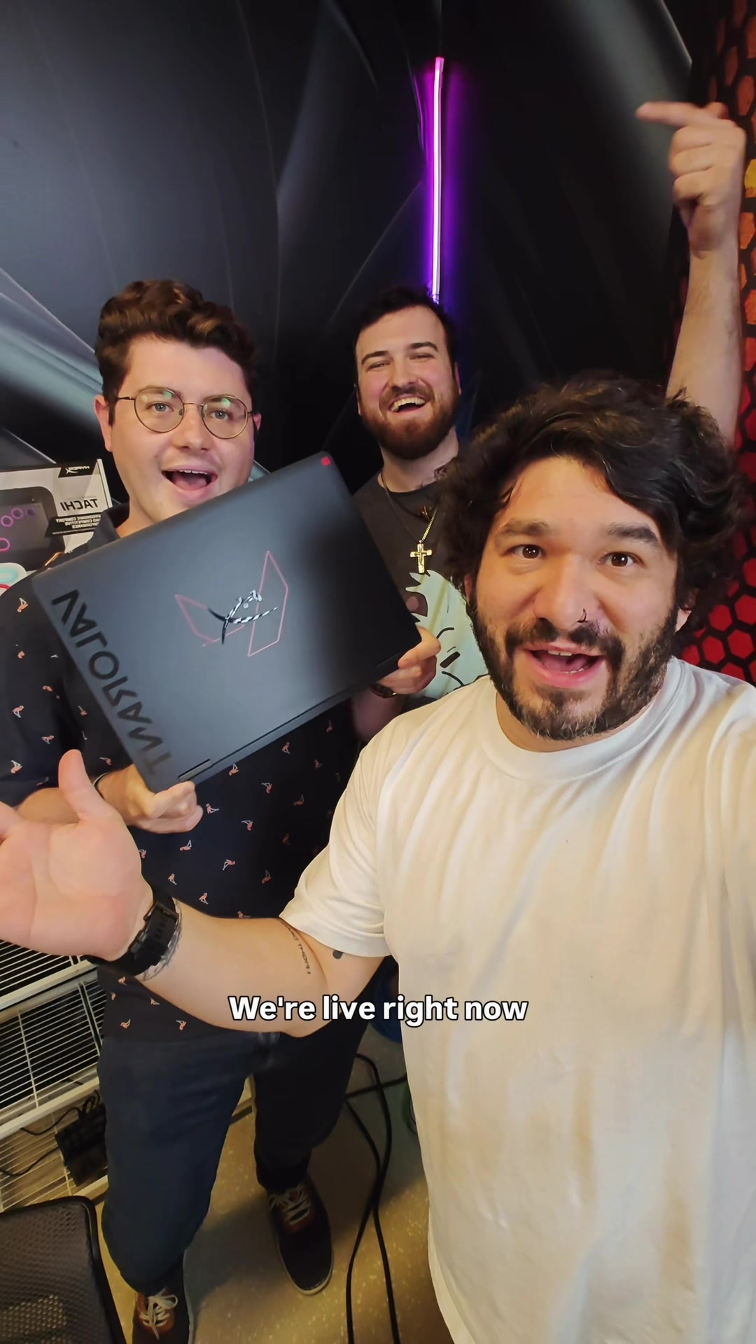 @HyperX