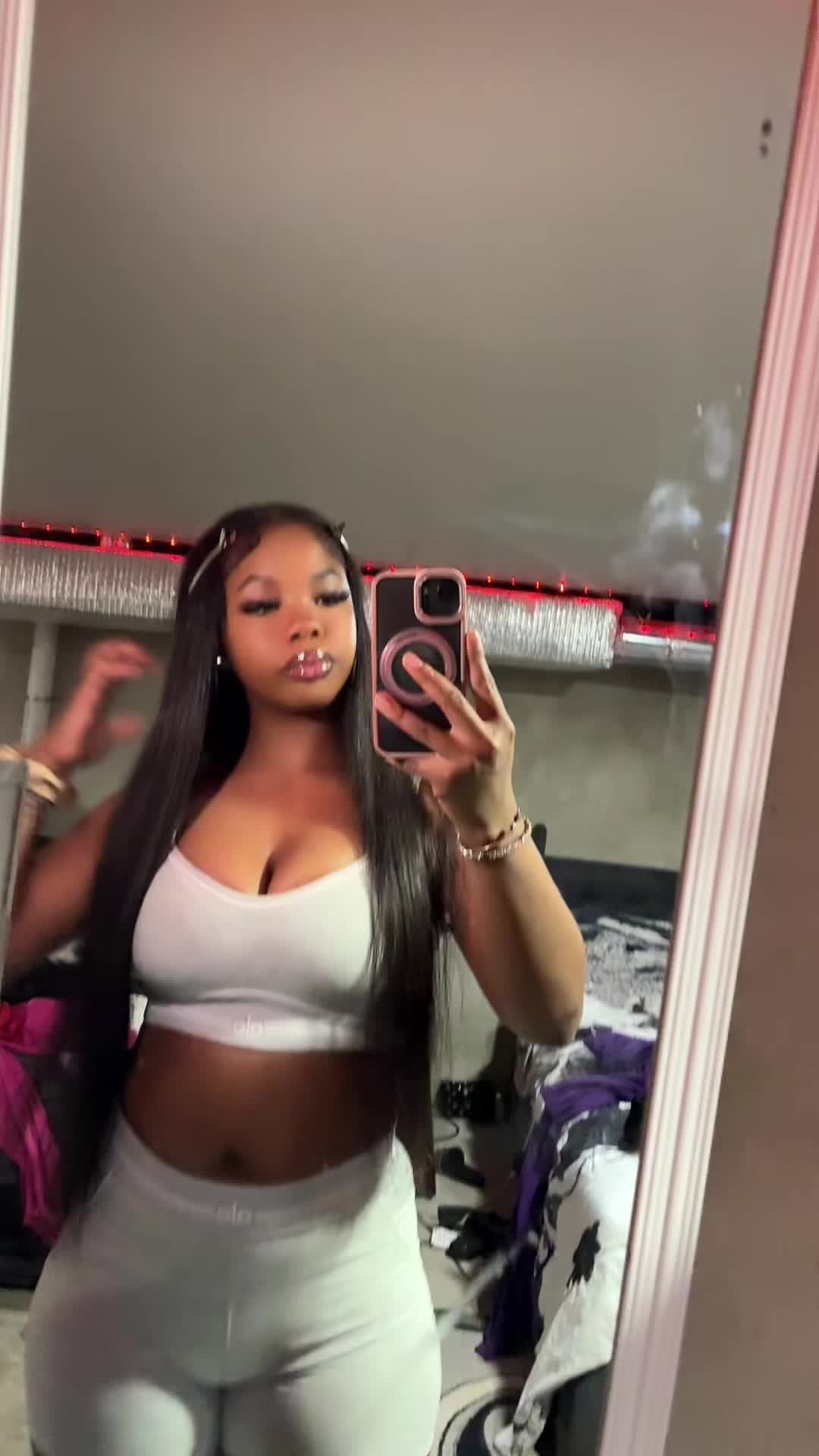 @𝒦𝒩.