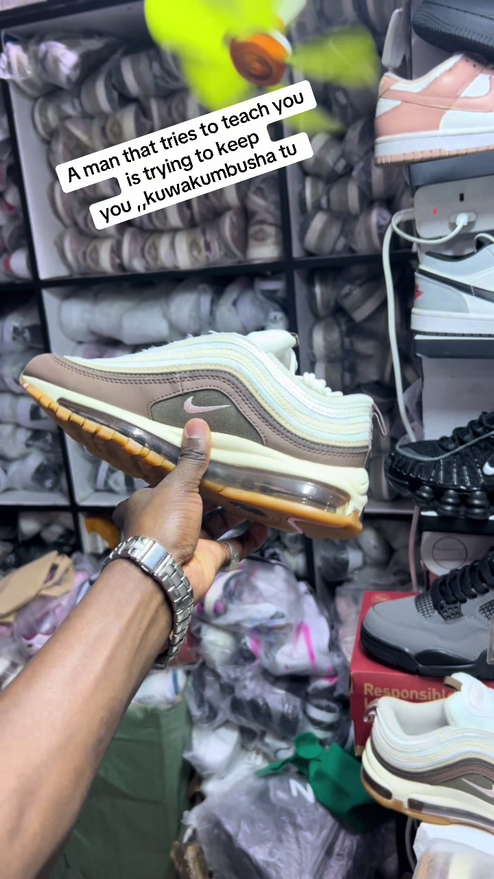 @sneakerplug_kenya