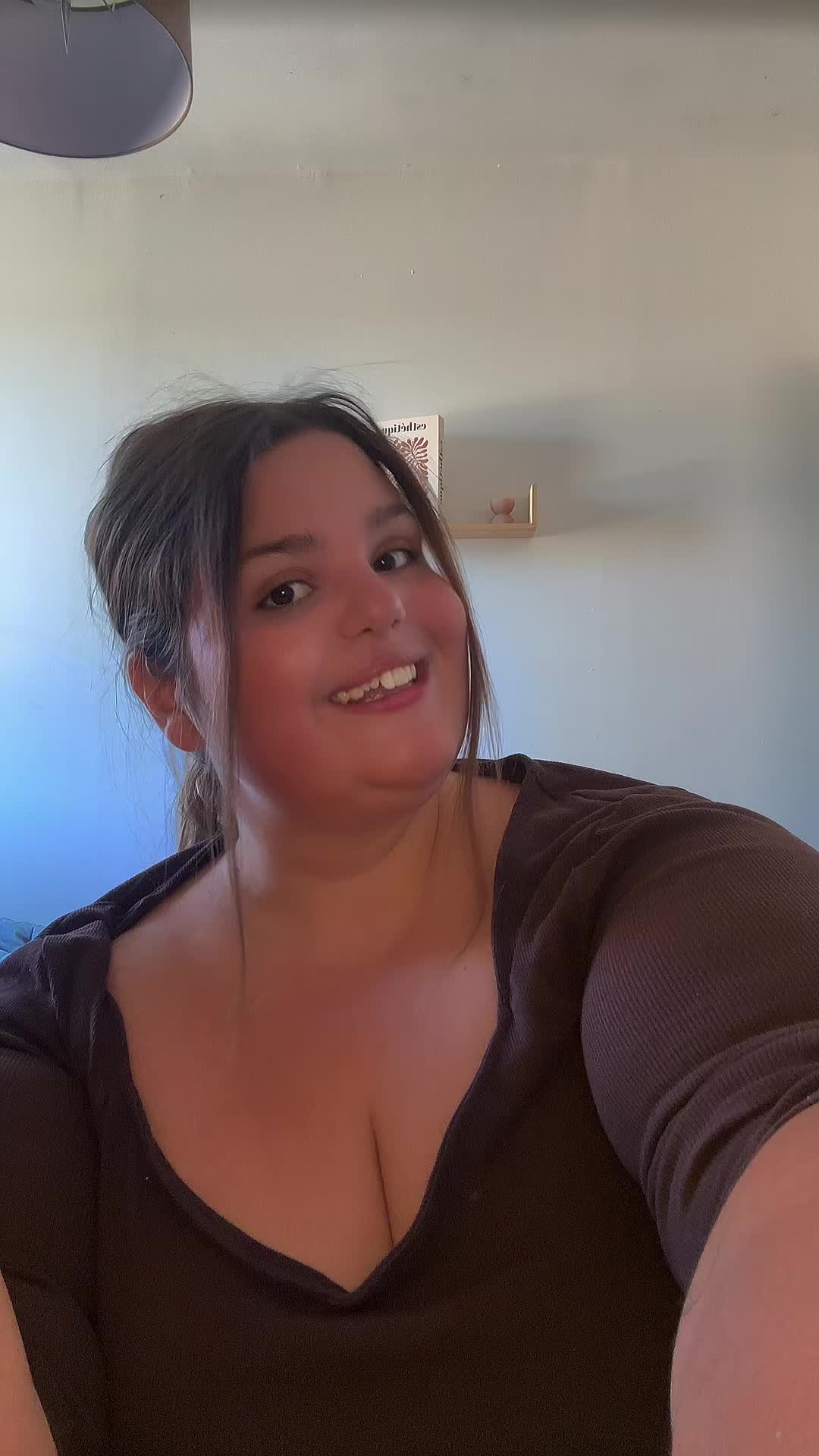 @curvyyitsme
