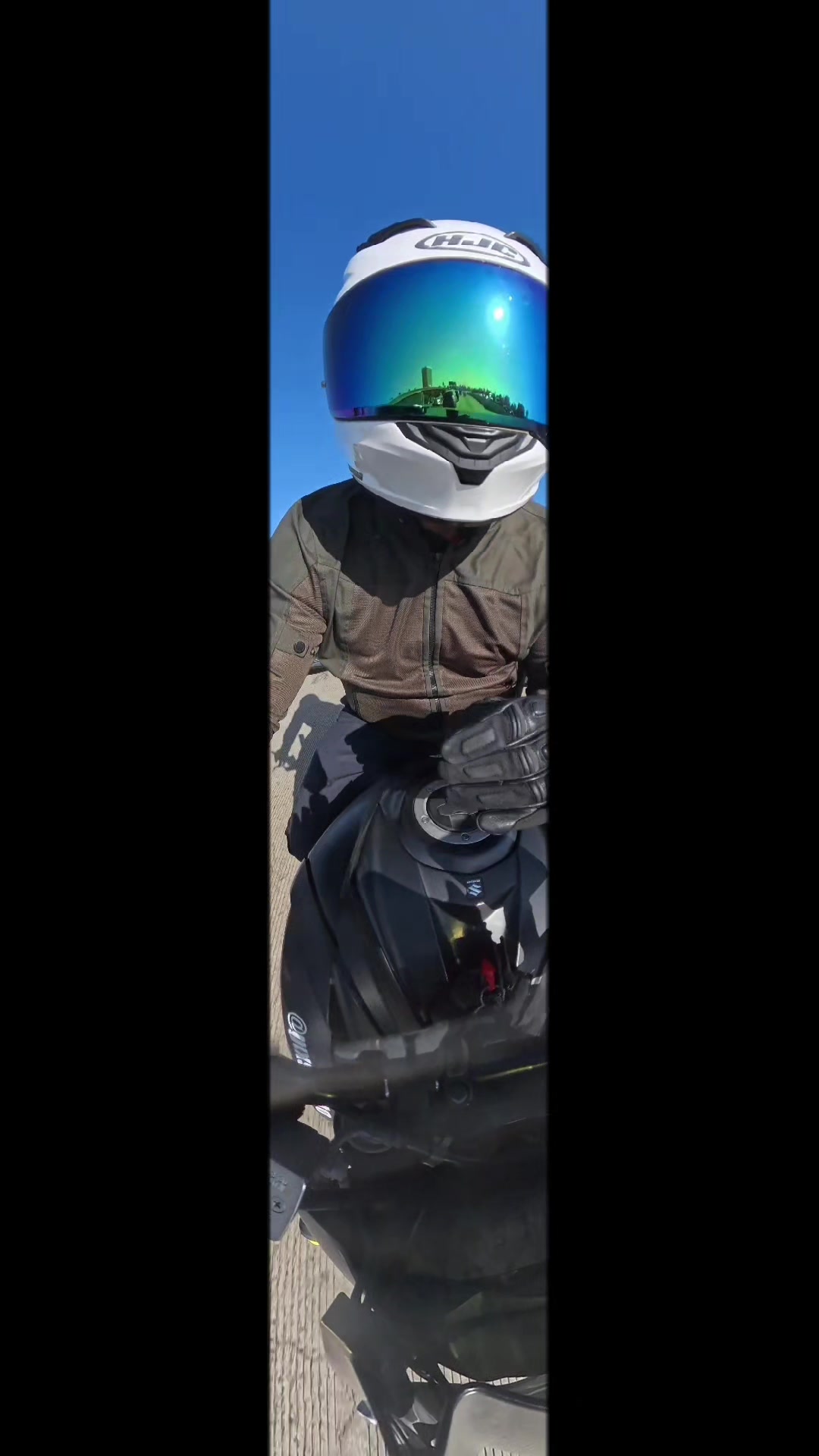 @Gixxsy