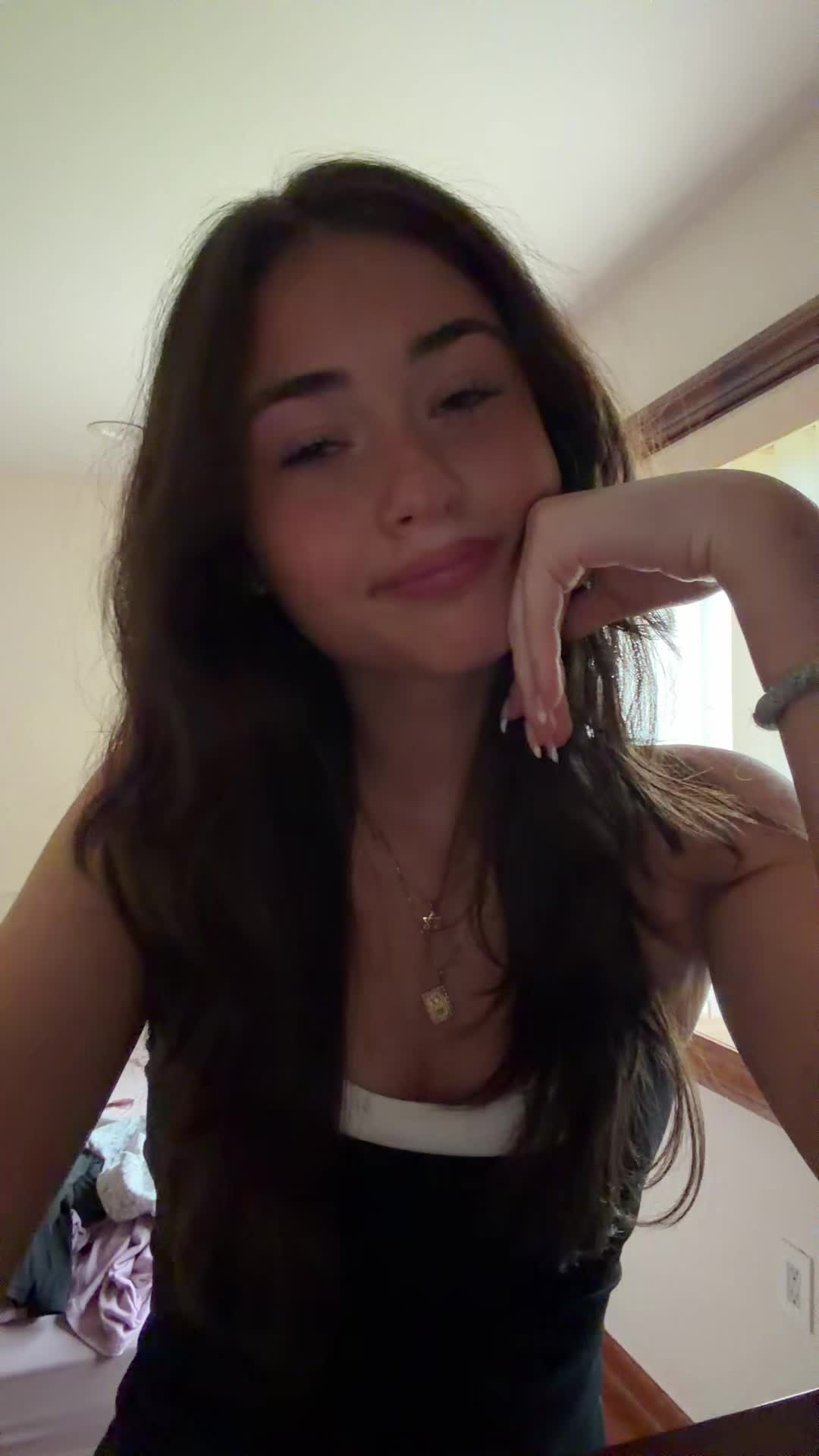 @Lizzy T
