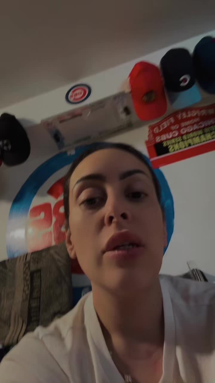 @janelleeperezz
