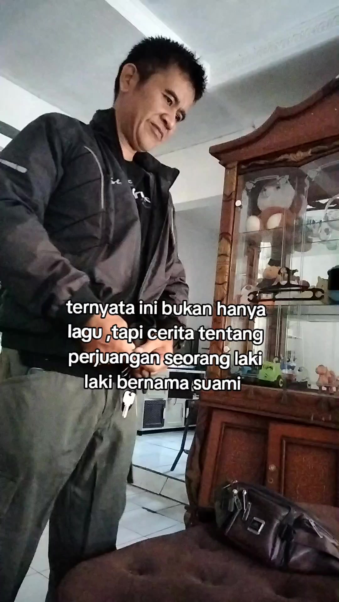 @Sari Yuniar453