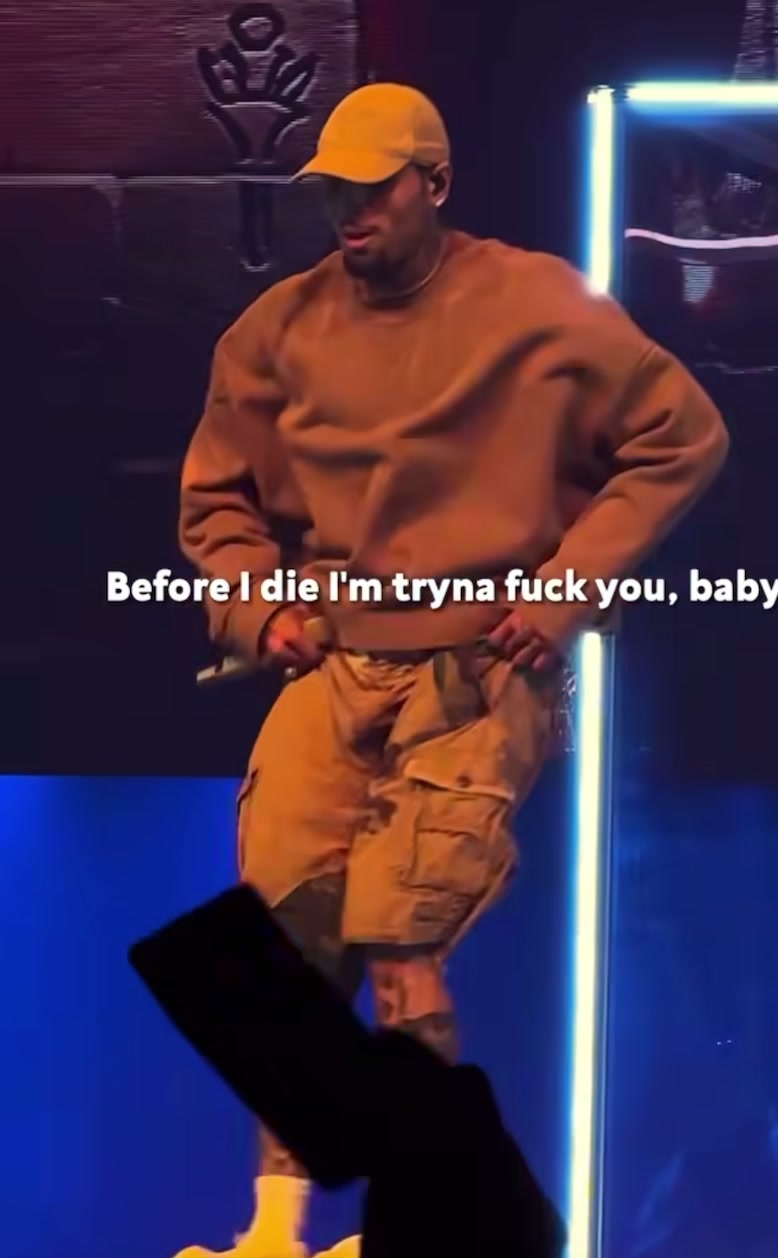 @Cbreezy_fanpage