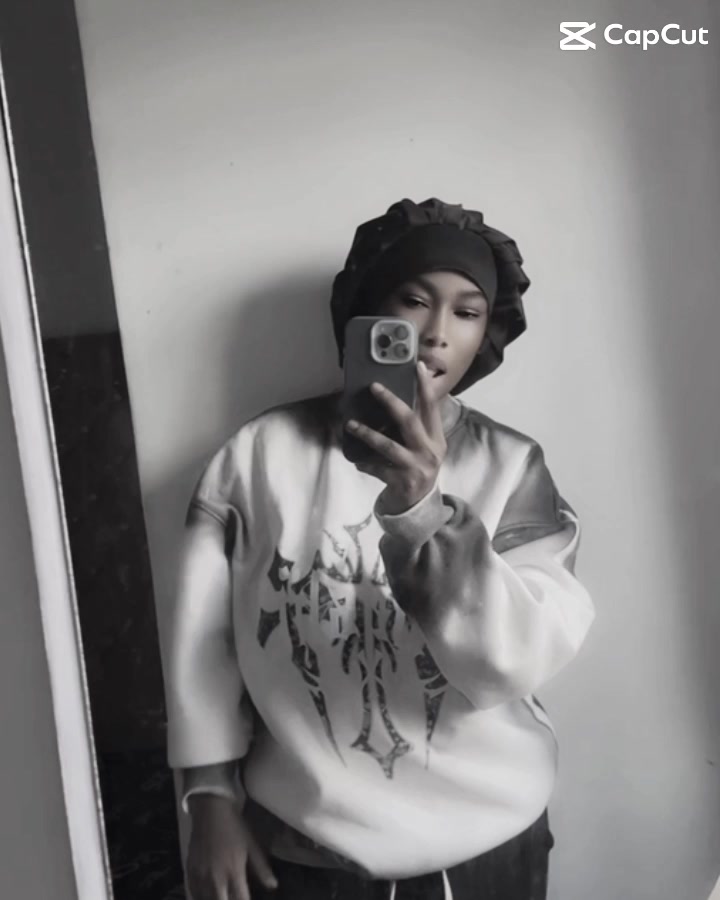 @V🦋e🖤r☠️s🍭a💗c💨e🧚