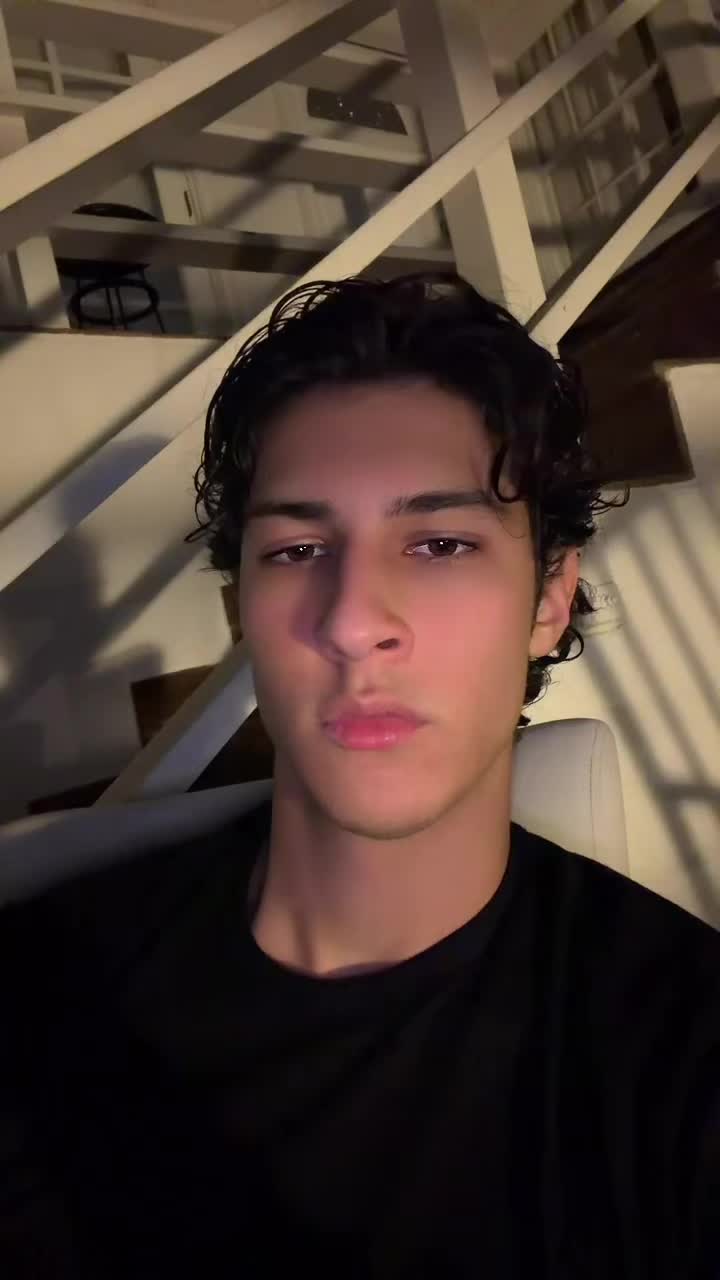 @marcushullaster