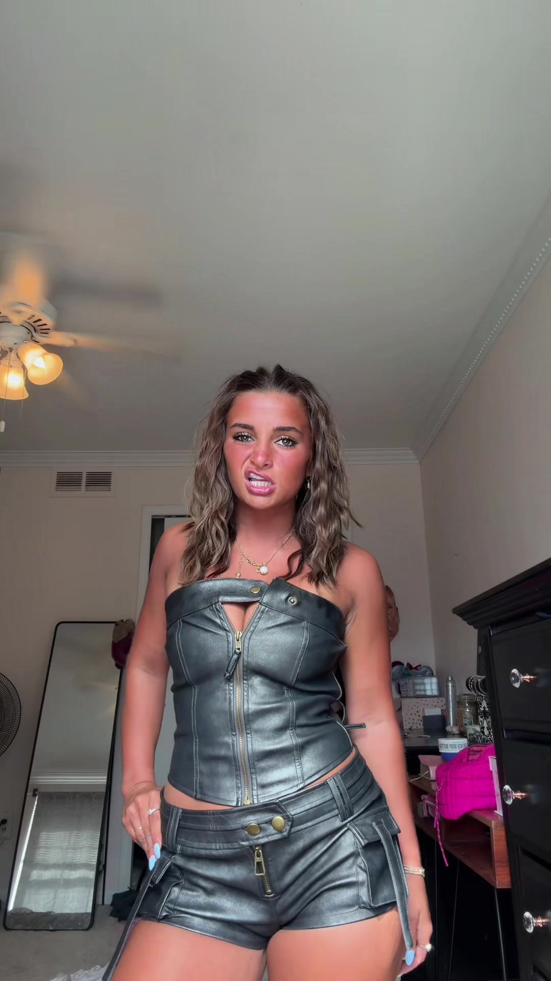 @giannabooker8