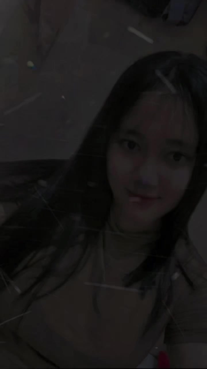 @KhoirunNisa💜