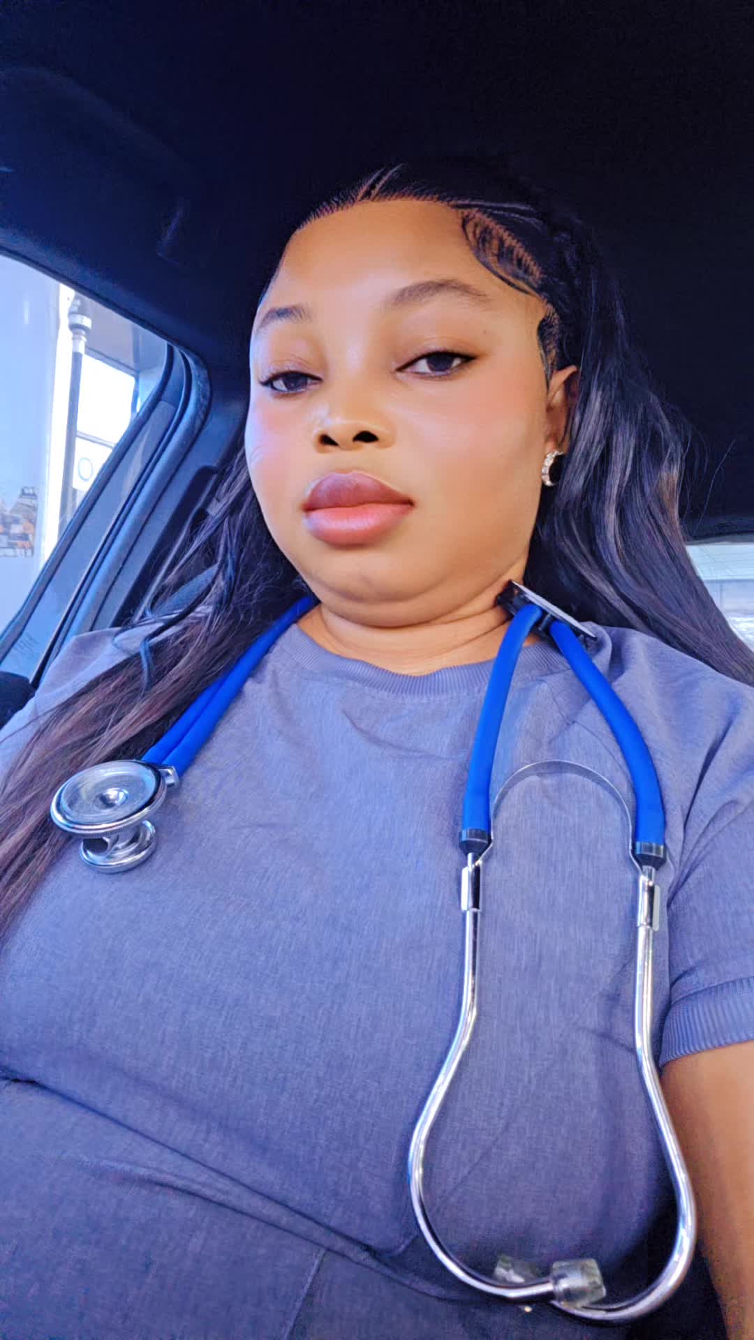 @Omobolanle