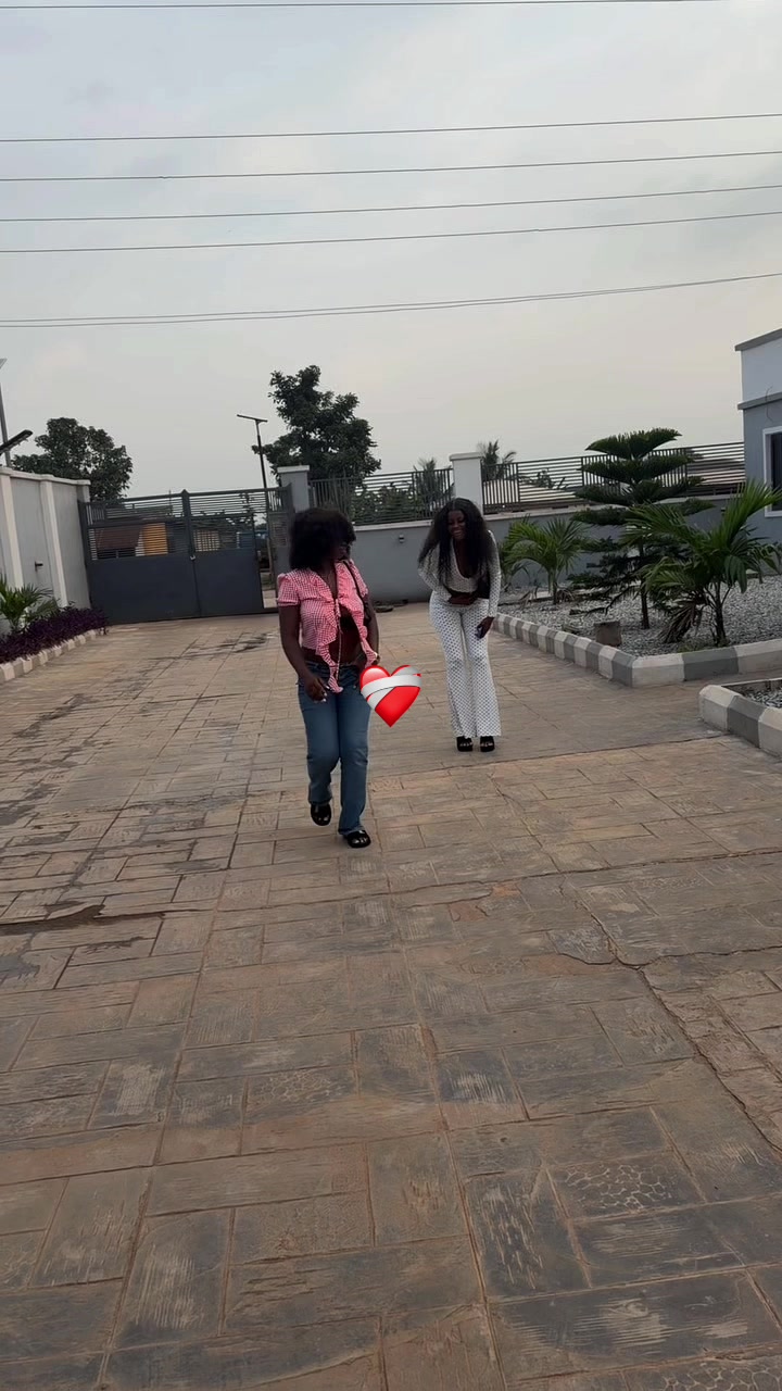 @OLA💐🙂&zwj;&harr;️