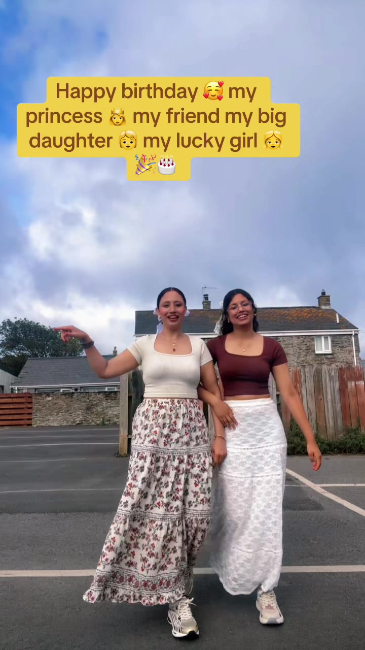 @Subukc🇳🇵🇵🇹🇬🇧