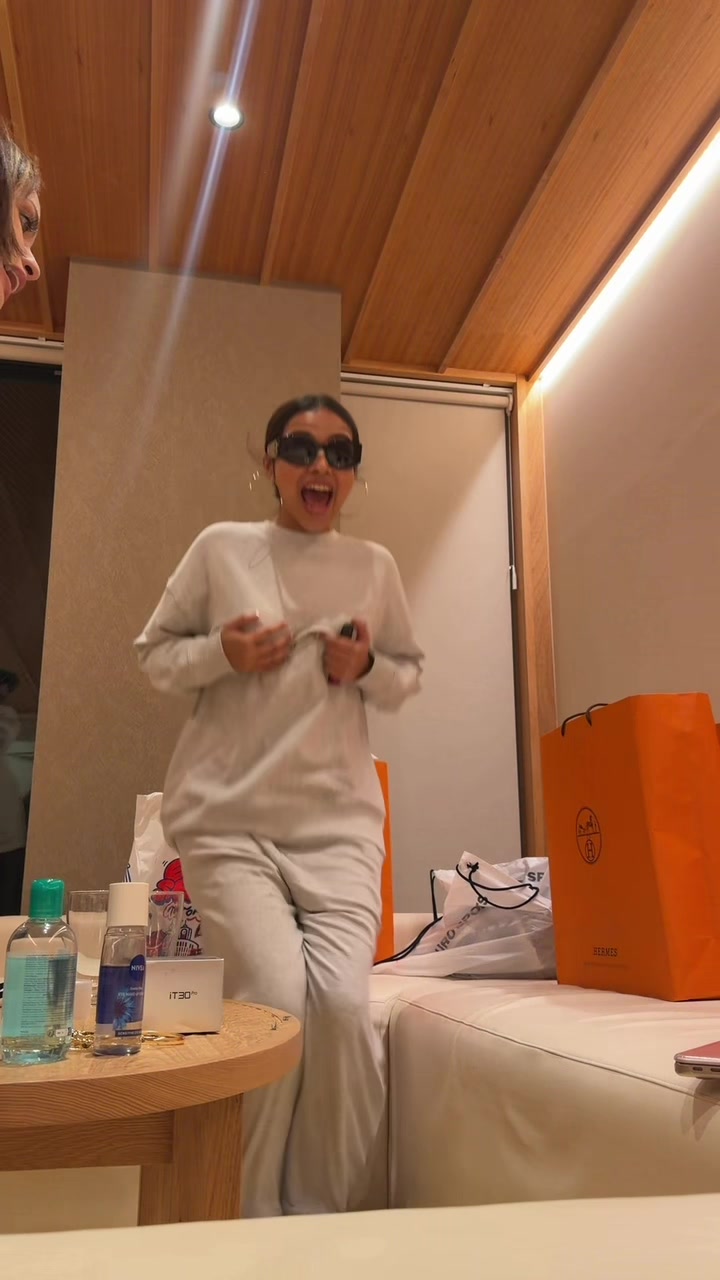 @arthadaa