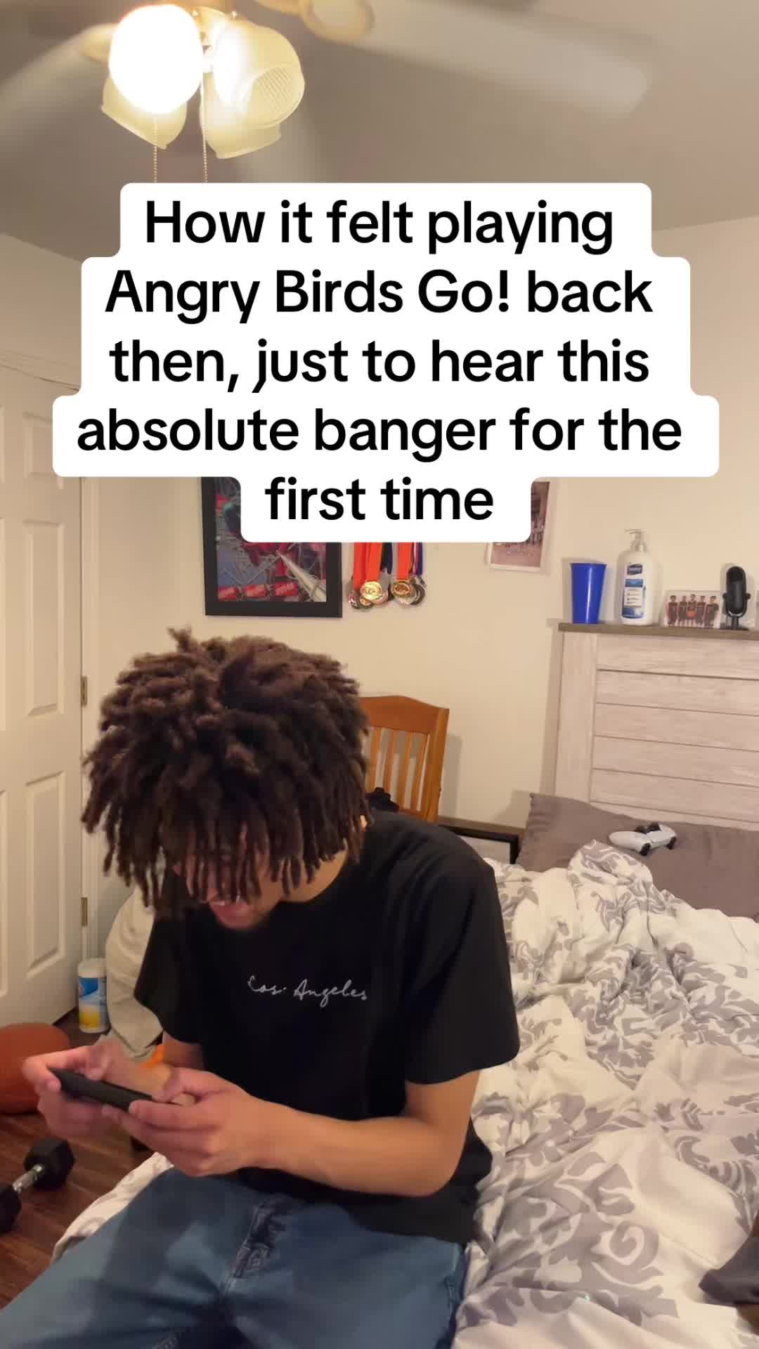 @ITZZ$kovie