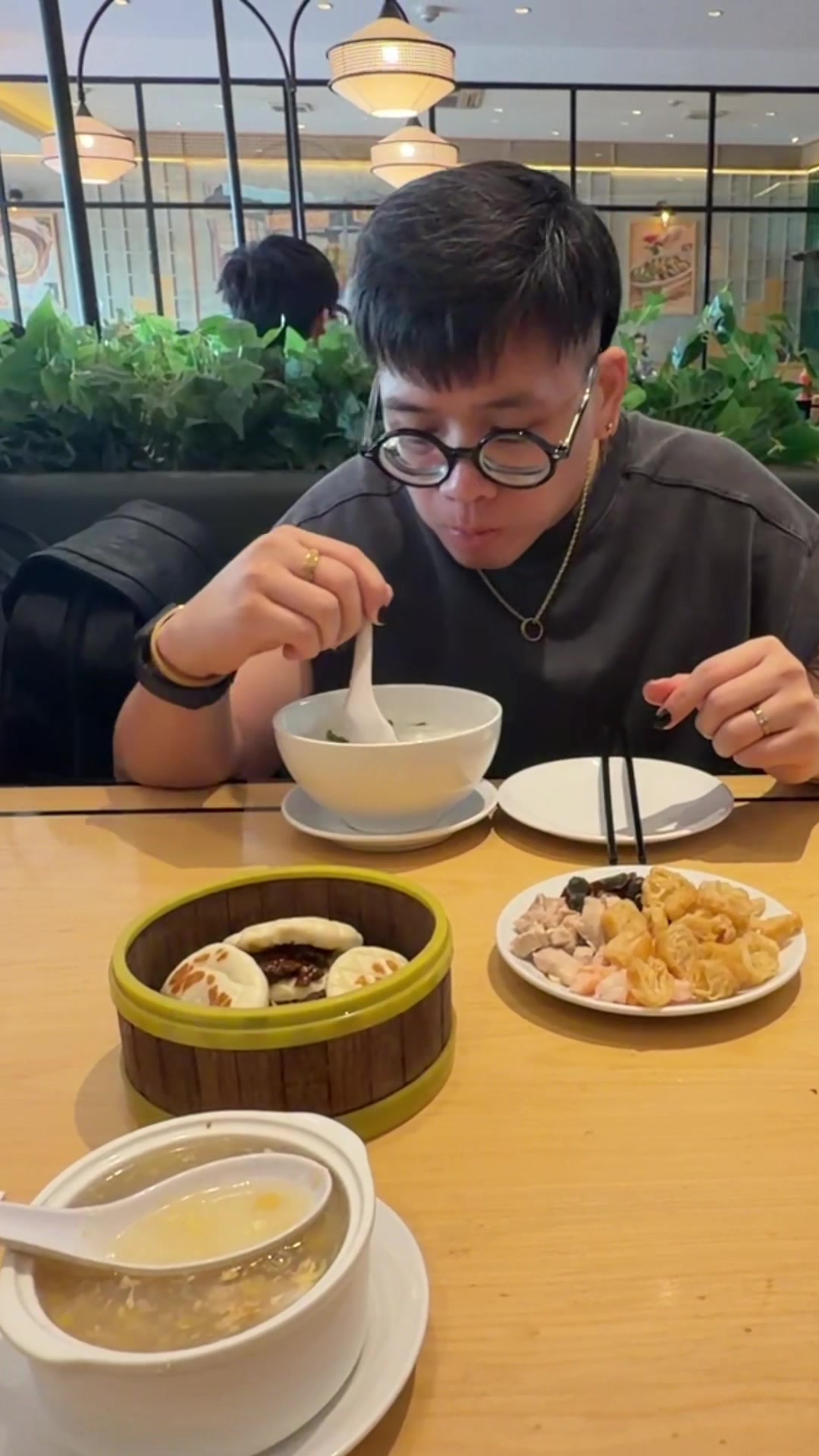 @Aku Makan Yah