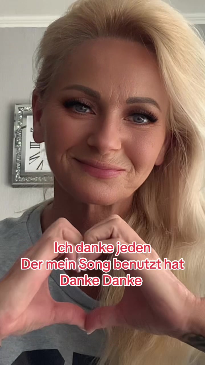 @Nicole