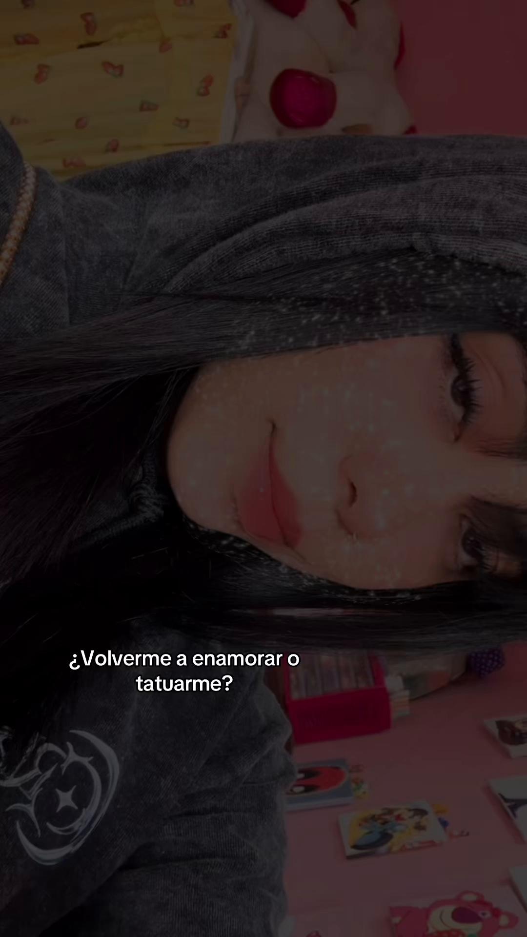 @👧🏽🫧✨