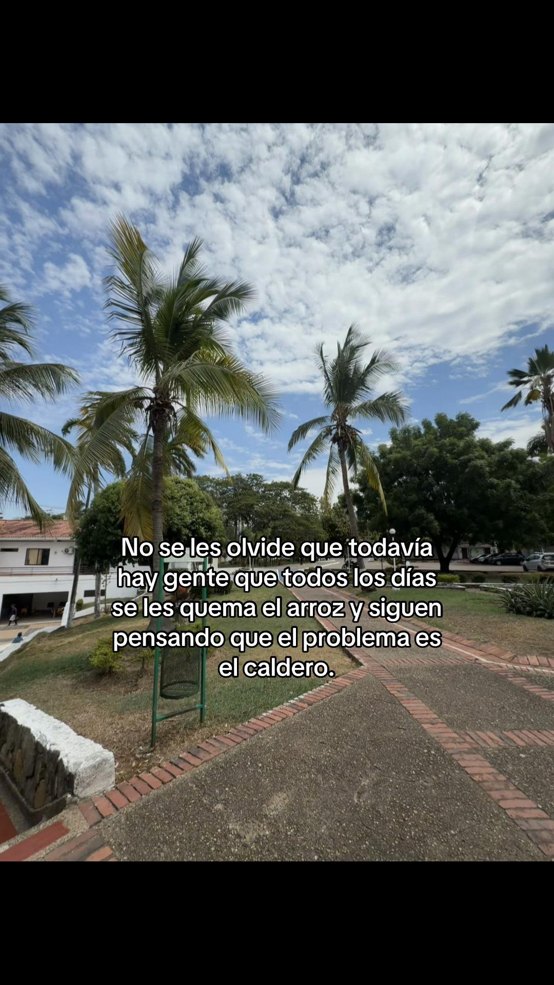@MarcelaSaenz