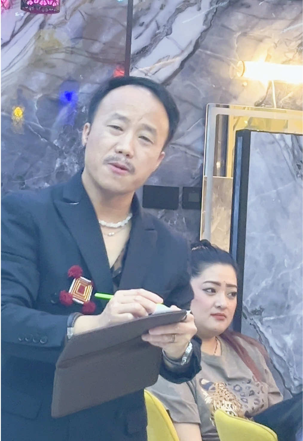 @Anish Limbu/ᤛᤡᤱᤈᤠᤅ᤻