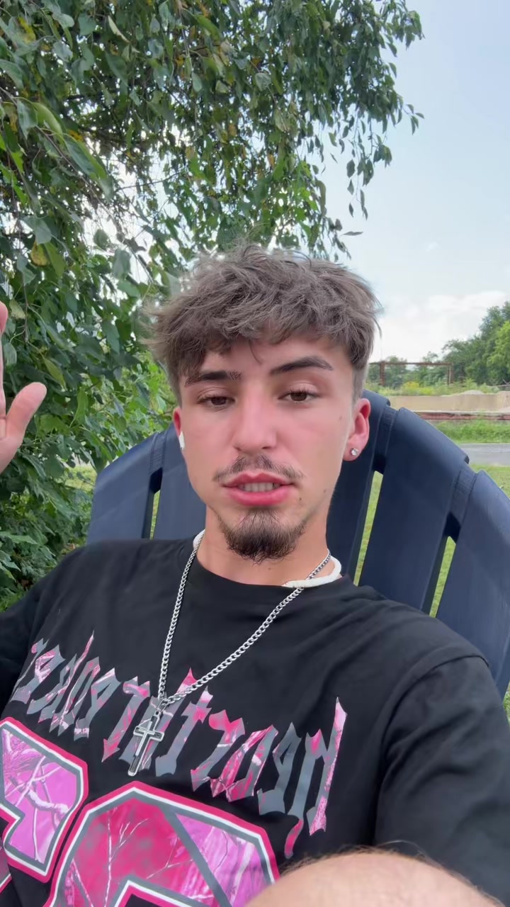 @AdamD🤍