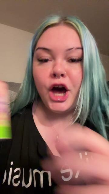 @Meganlove777