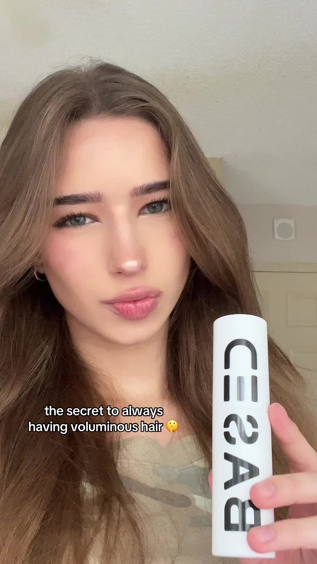 @lizka