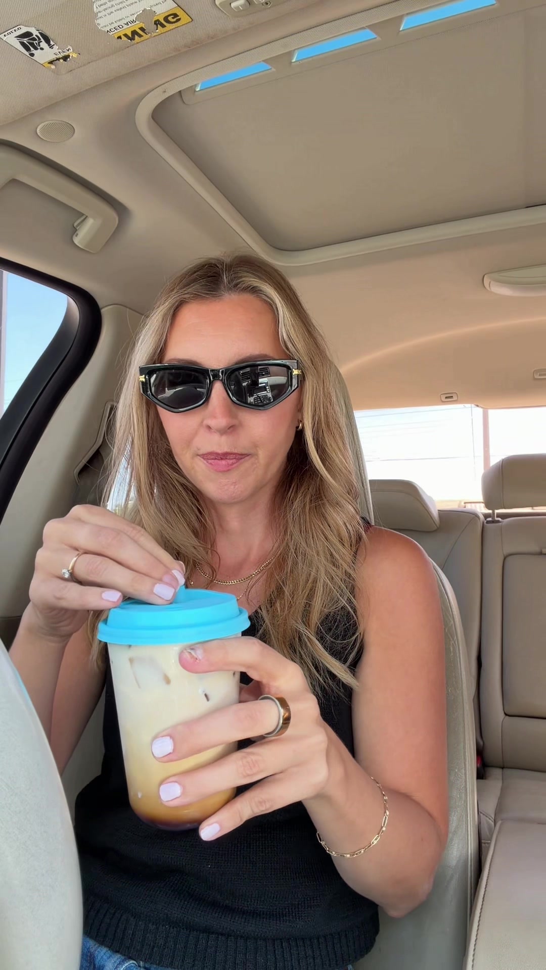 @angela | UGC & SAHM