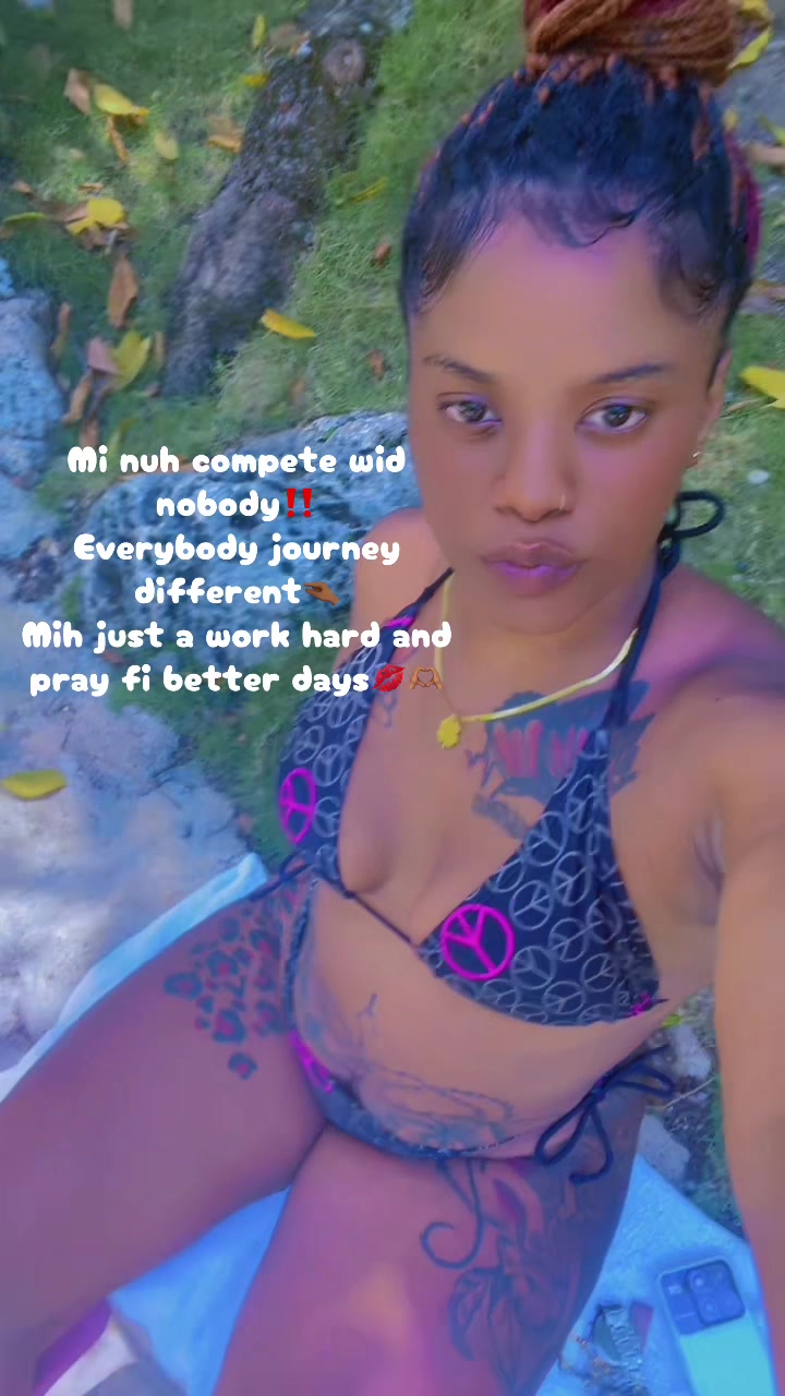 @Tia🥰