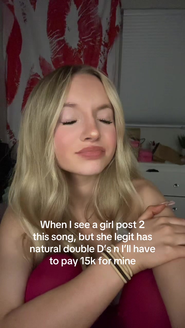 @skunk_baddie