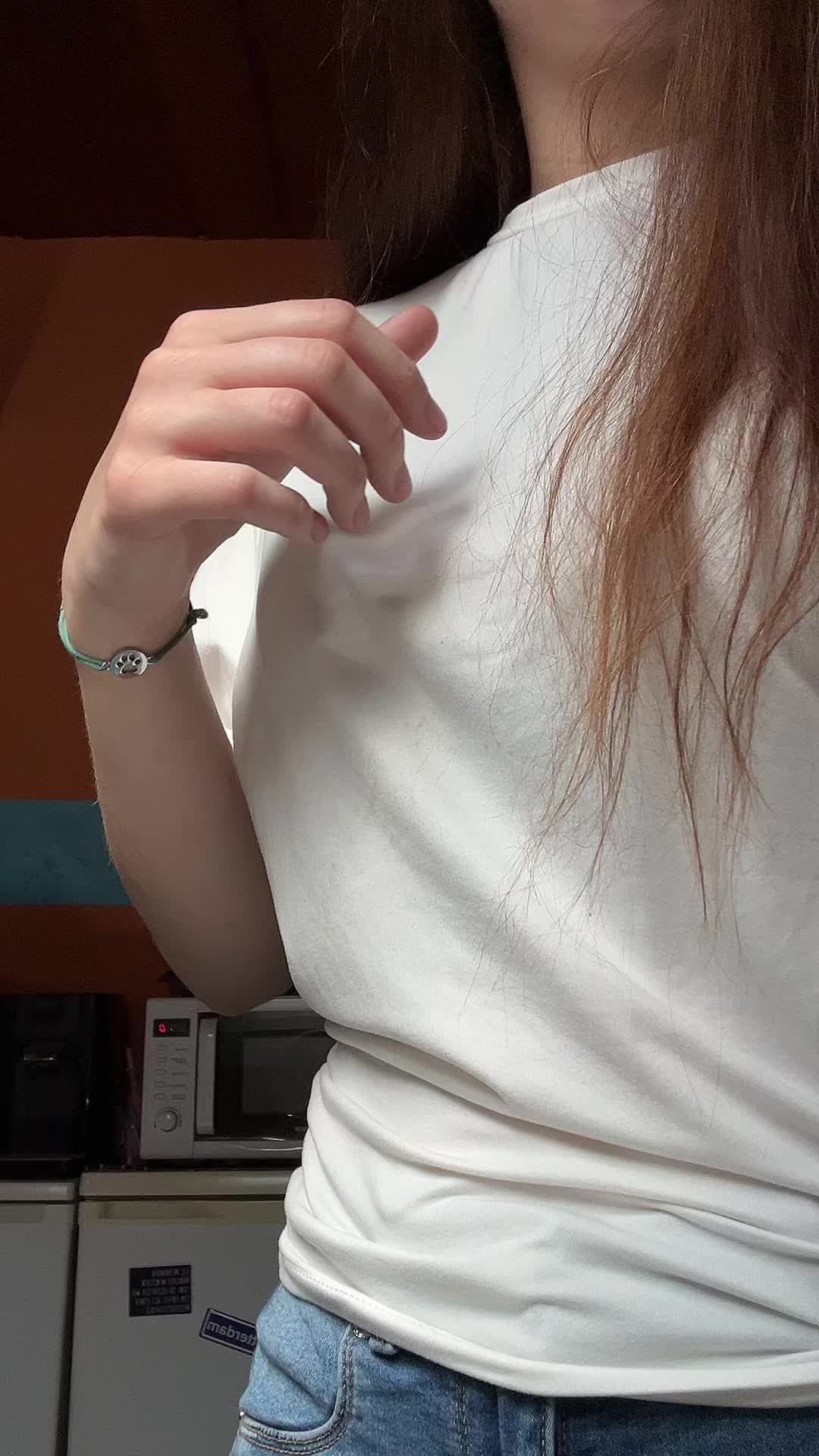 @vivimitkiwi