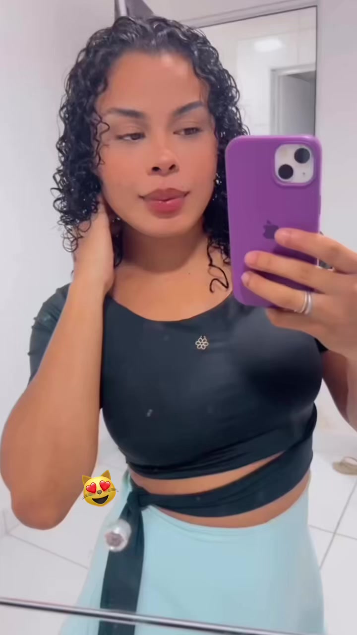 @Dávila