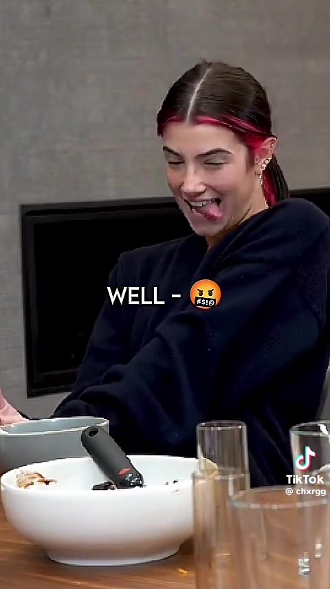 @damelio