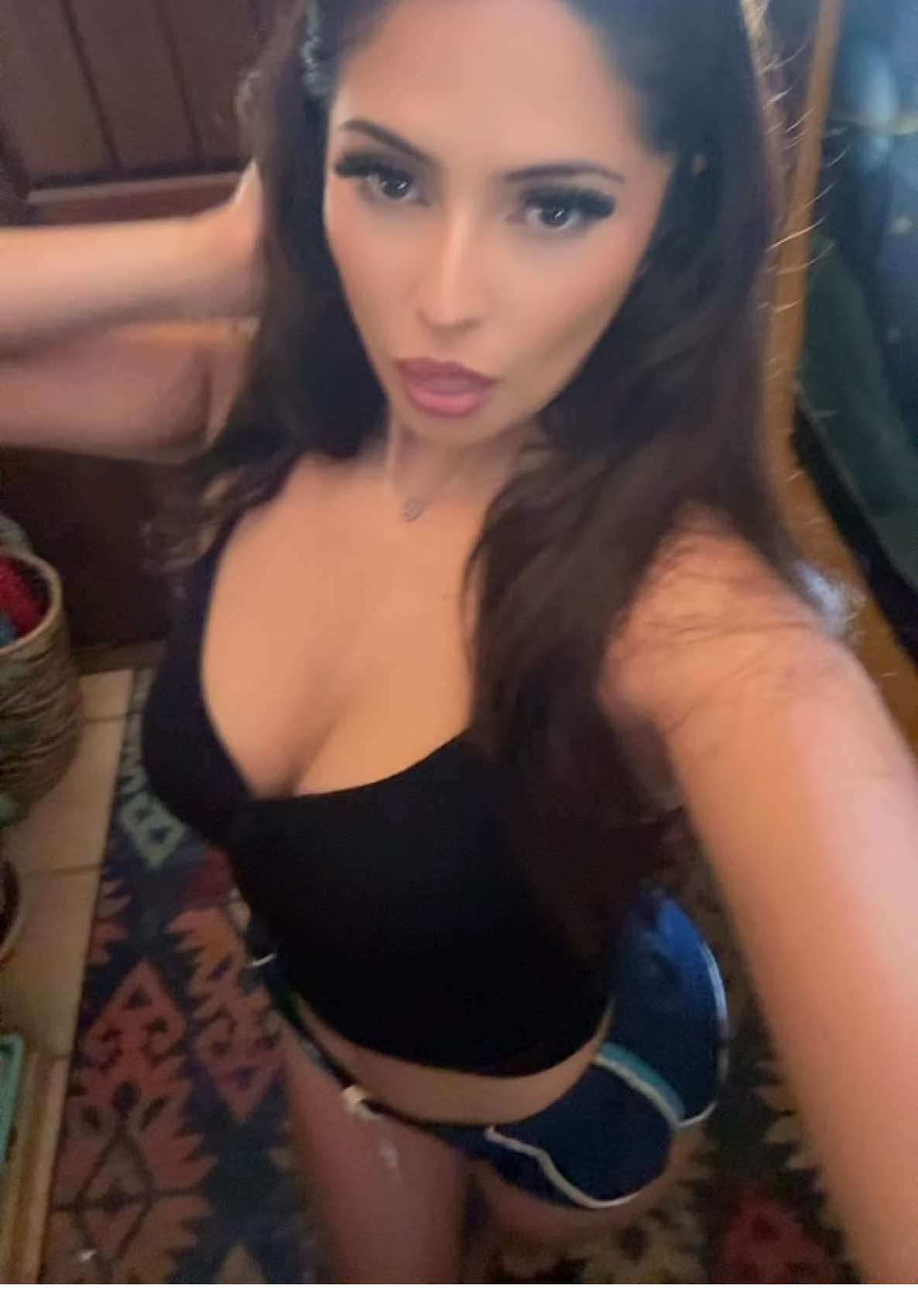 @Yazmine