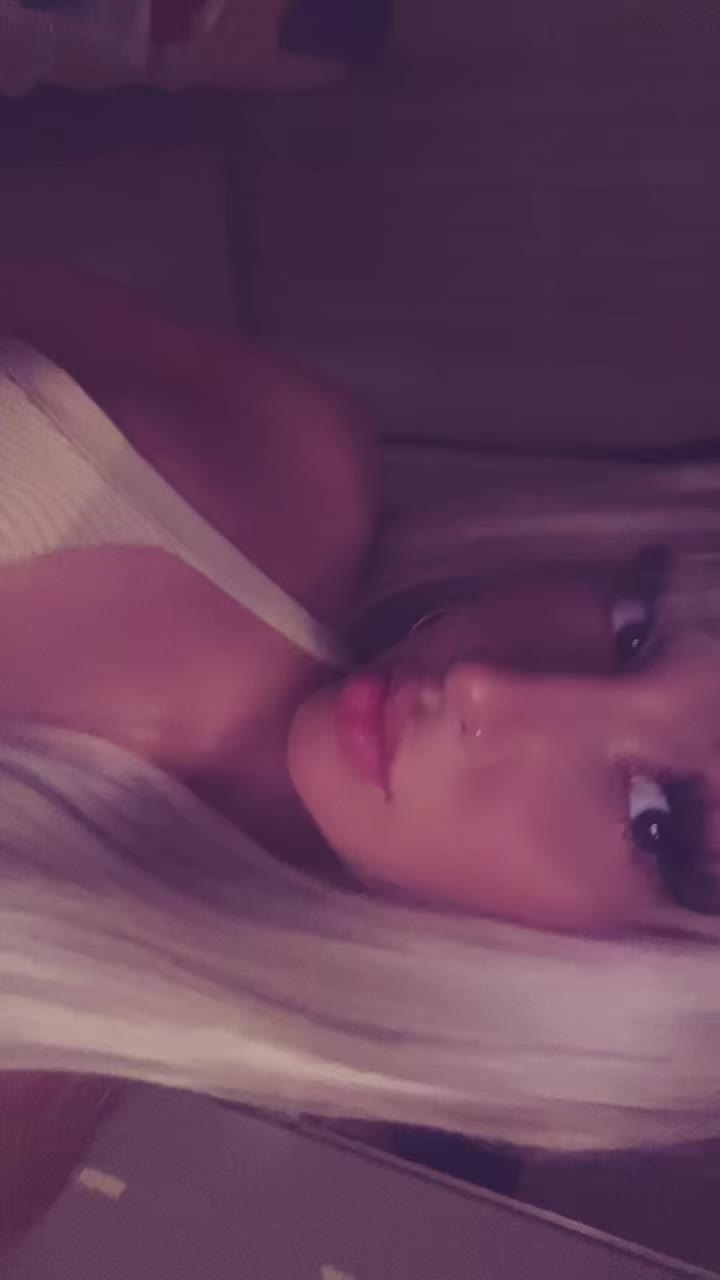 @𝓮𝓿𝓮