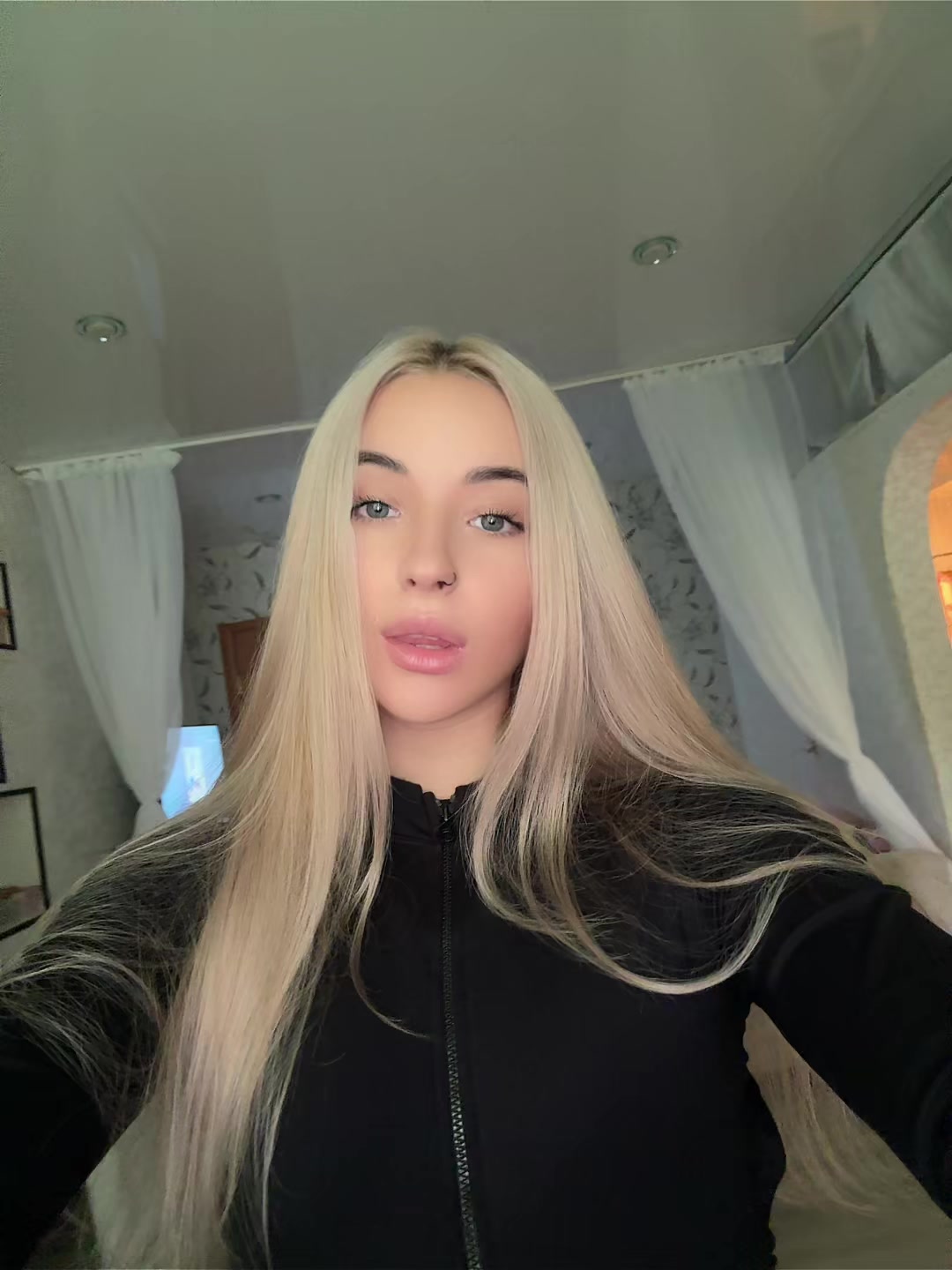 @Поляша