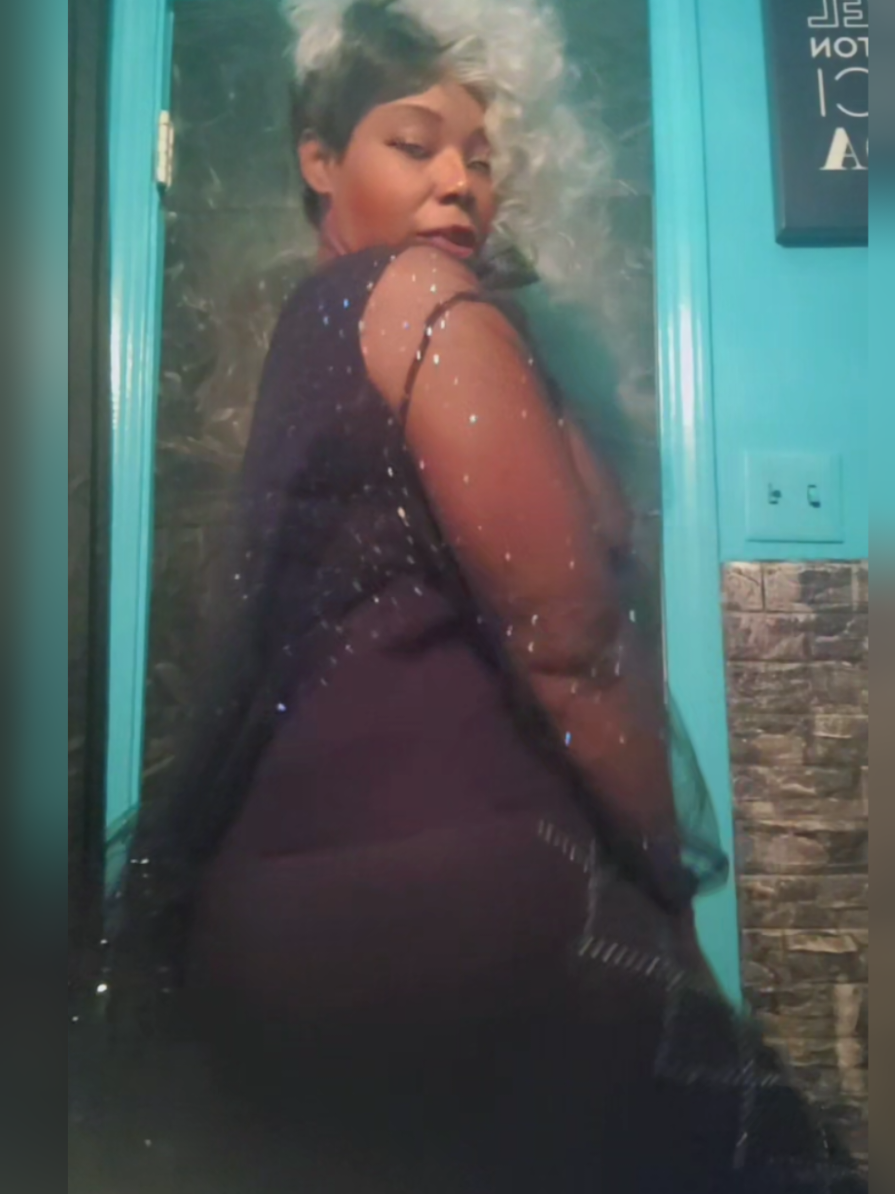 @Dr Fashion LLC