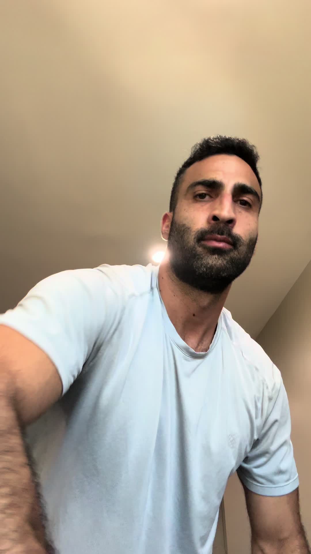 @Rezzzv