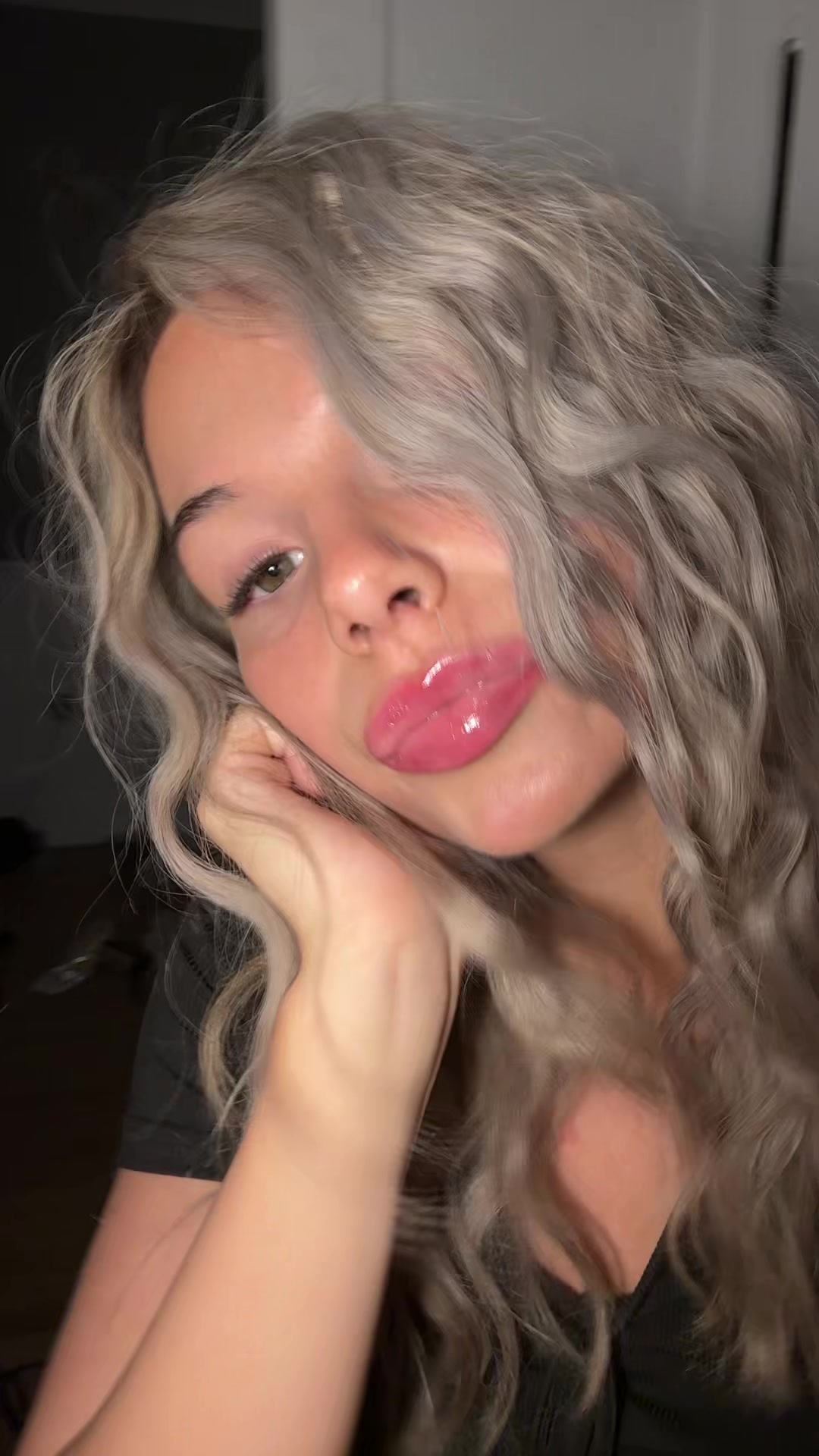 @Leviahhull