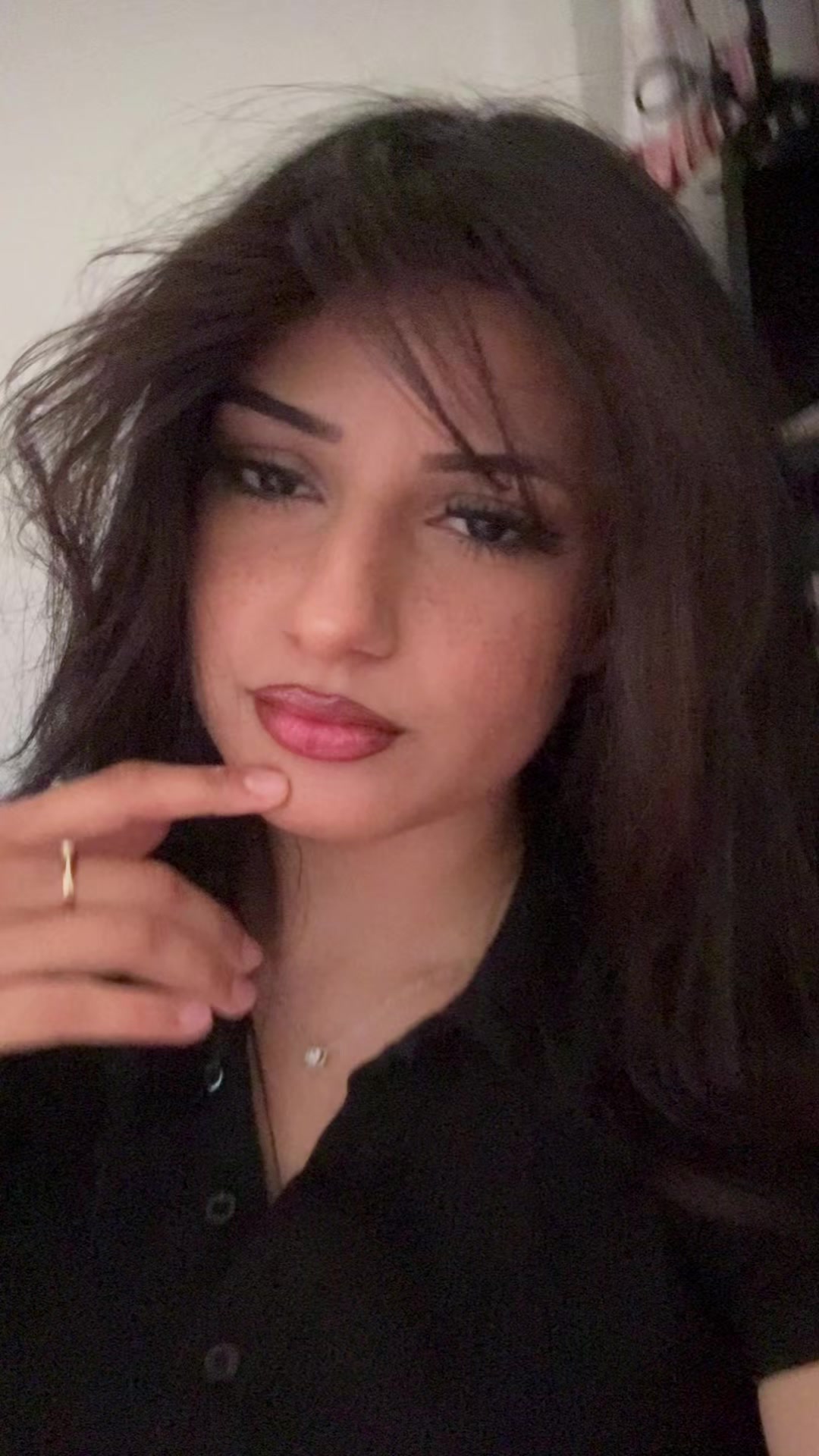 @𝐸𝓁𝒶..