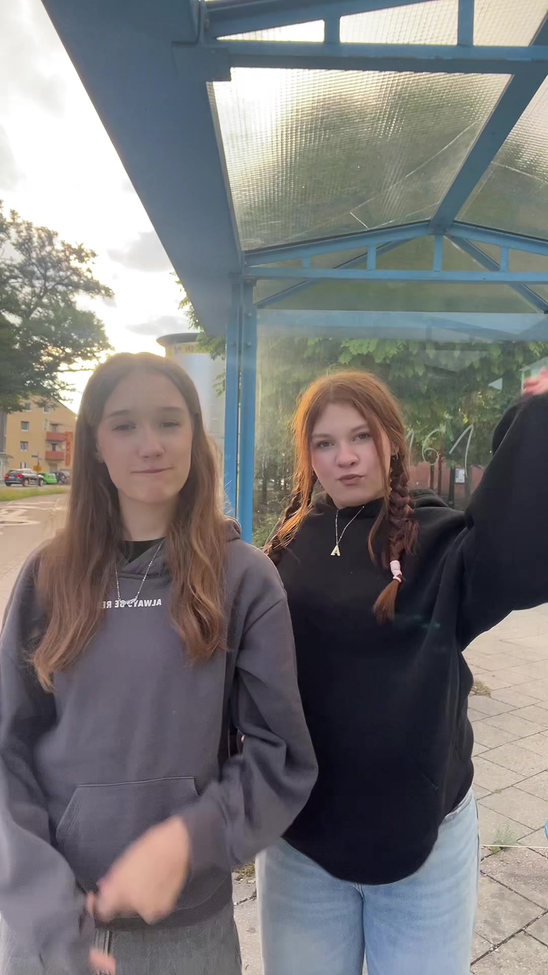 @машка