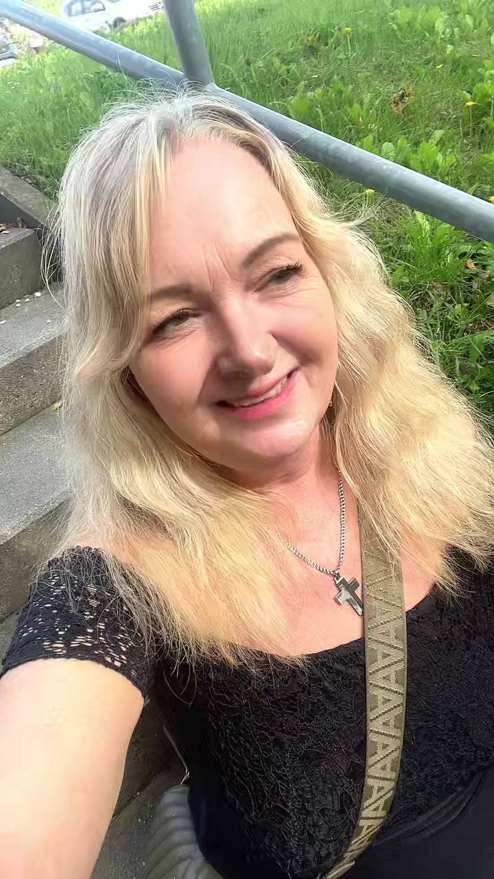 @Ellen ü50