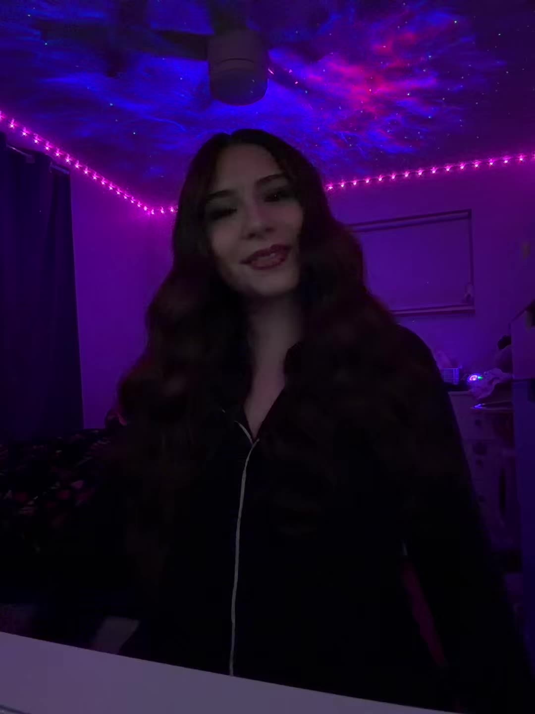 @𝑀𝒾𝓀𝒶𝓎𝓁𝒶