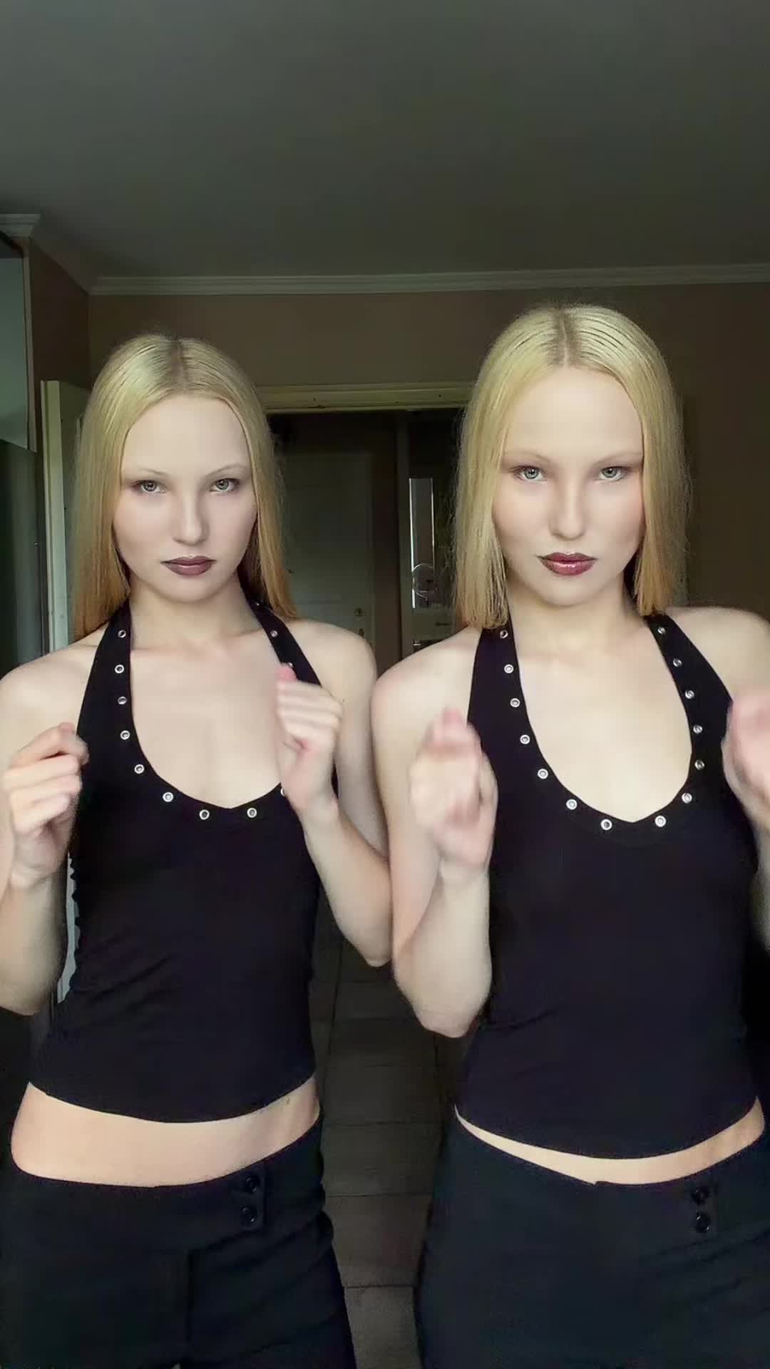 @Evelina & Lola