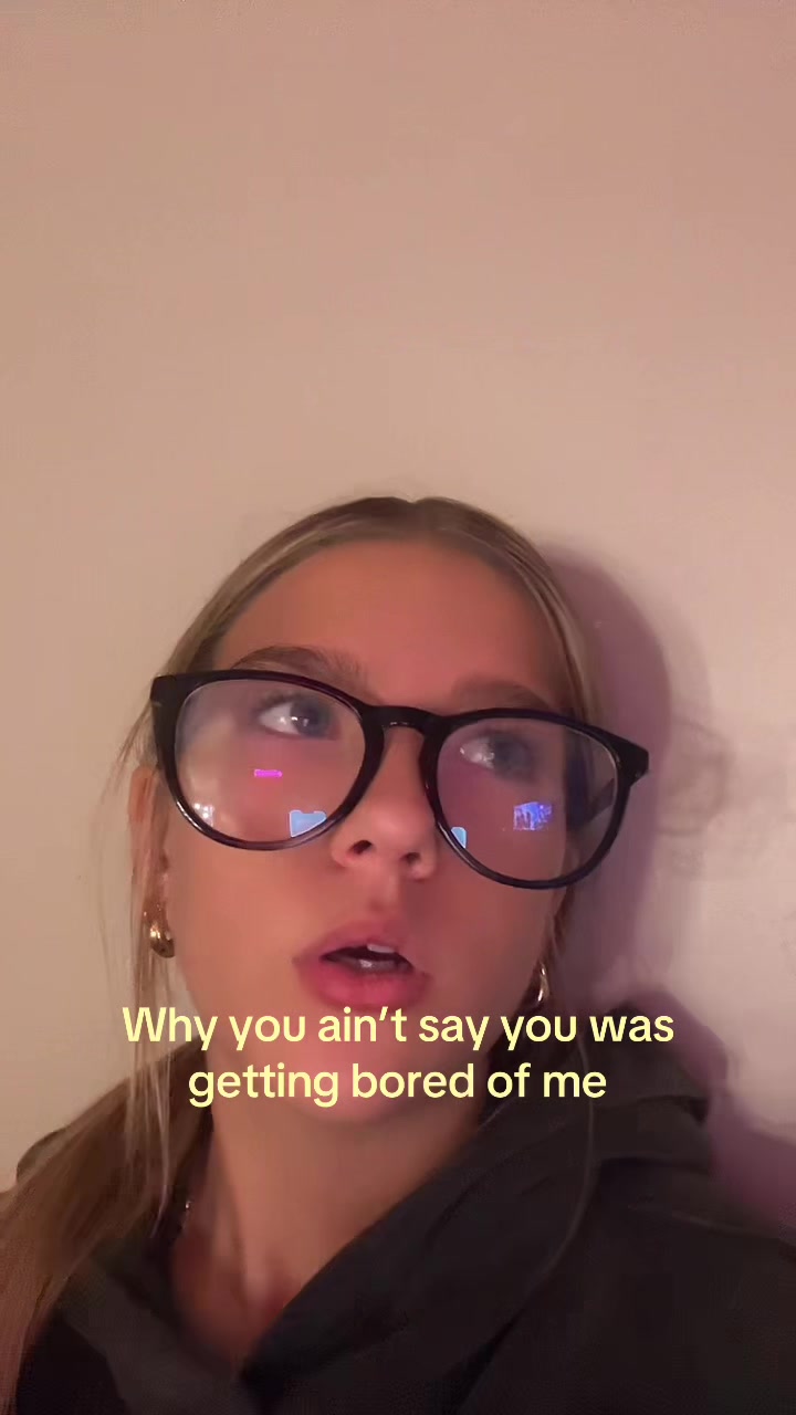 @👾